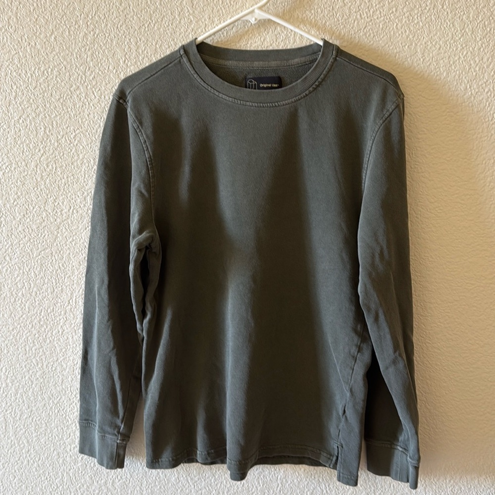 SMALL OLIVE GREEN PULL OVER by Original Use